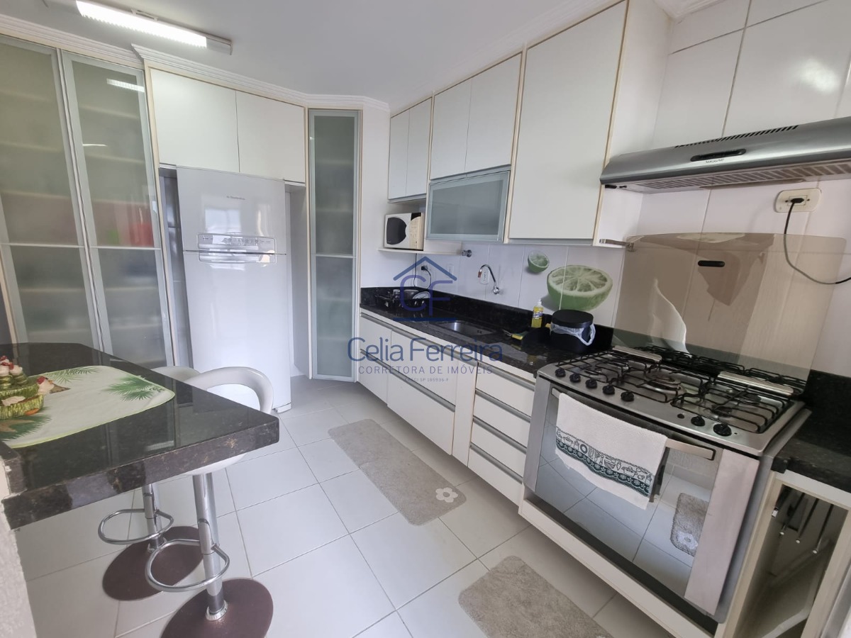 Cobertura à venda com 4 quartos, 240m² - Foto 12