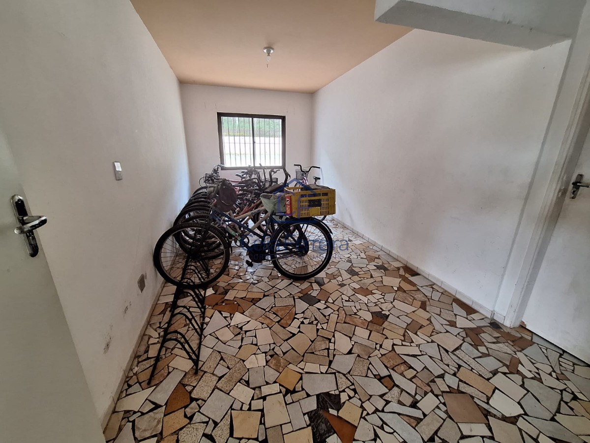 Apartamento à venda com 1 quarto, 40m² - Foto 17