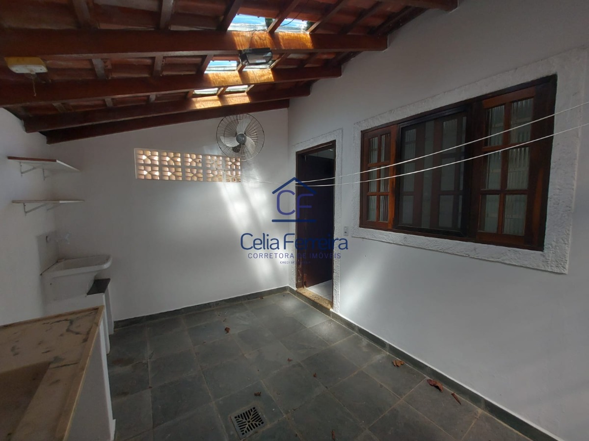 Casa à venda com 3 quartos, 120m² - Foto 26