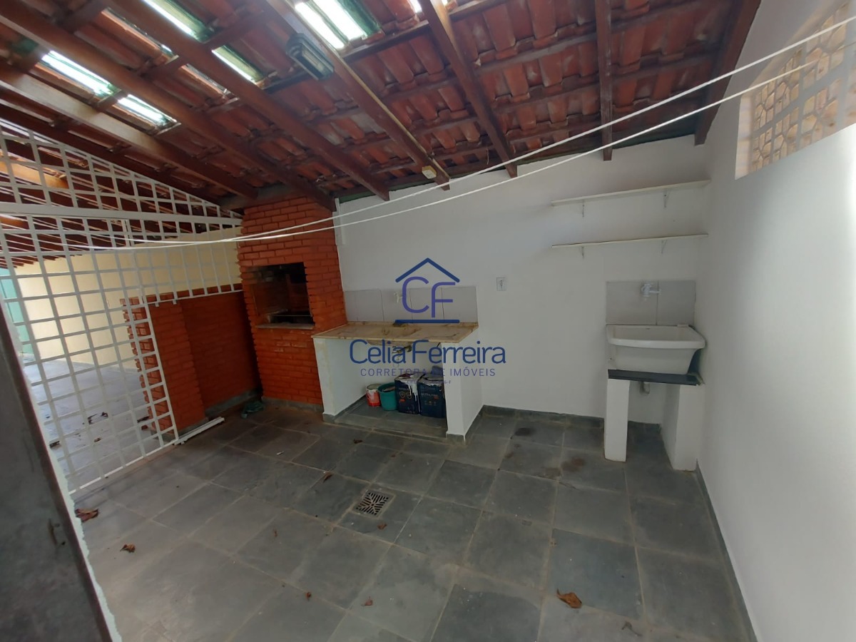 Casa à venda com 3 quartos, 120m² - Foto 13