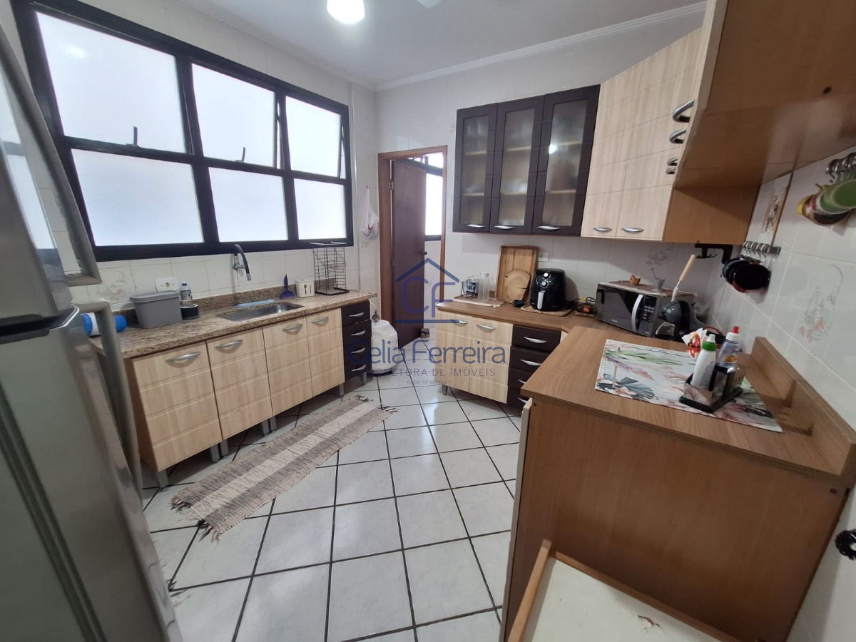 Apartamento à venda com 2 quartos, 75m² - Foto 17